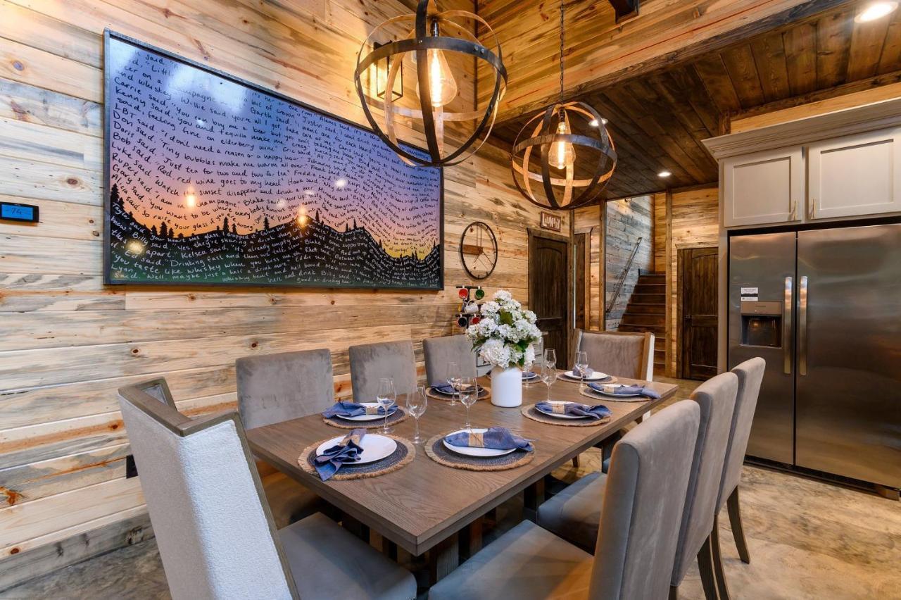 Unwind In Style! *New* Sip And Stay Hideaway Broken Bow Exterior photo