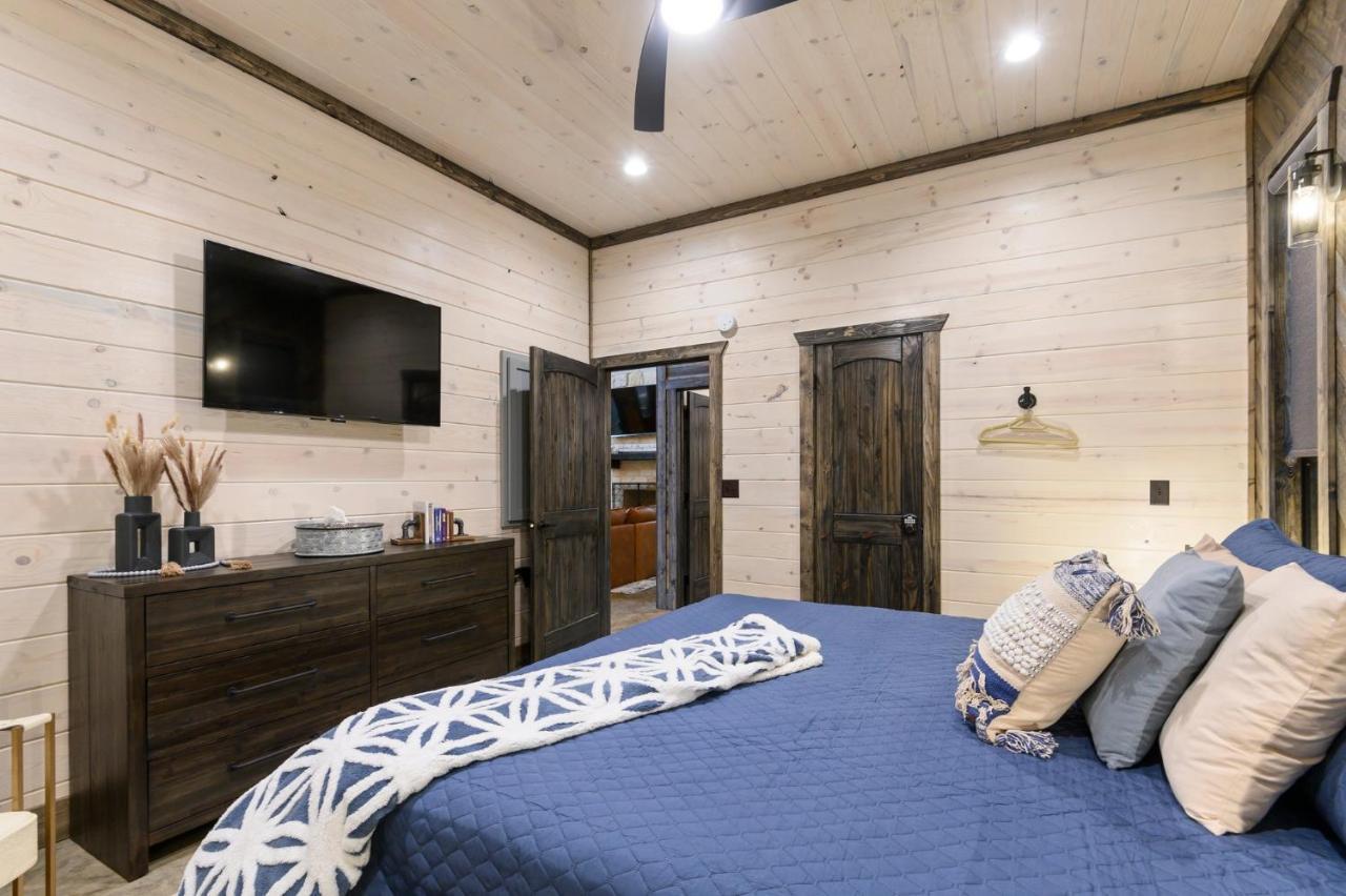 Unwind In Style! *New* Sip And Stay Hideaway Broken Bow Exterior photo